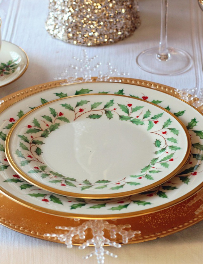 Planning a Beautiful and Jubilant Holiday Tea Party