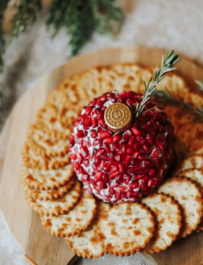 Earl Grey Cheese-ball Ornament