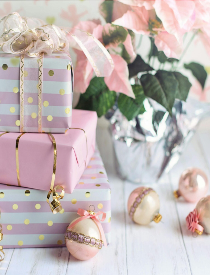 5 Bridal Tea Party Gifts for Her Unique Life