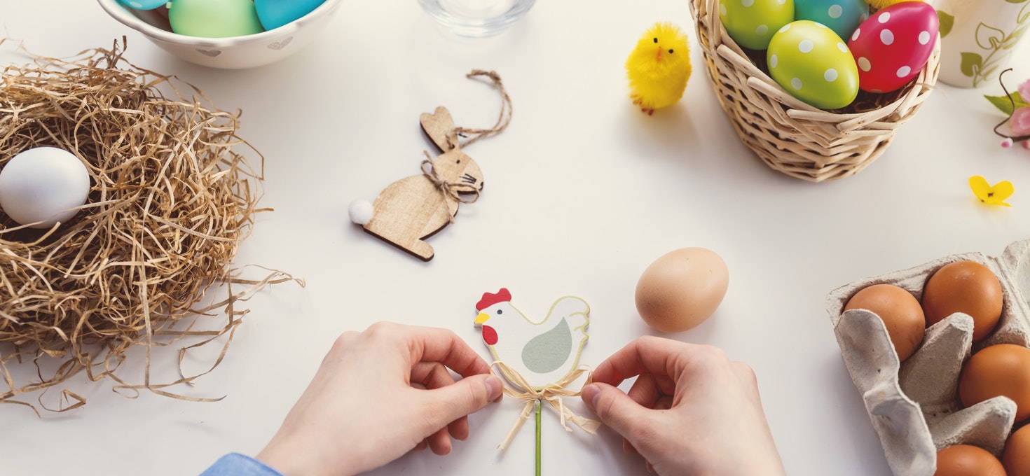Easter tea party accessories