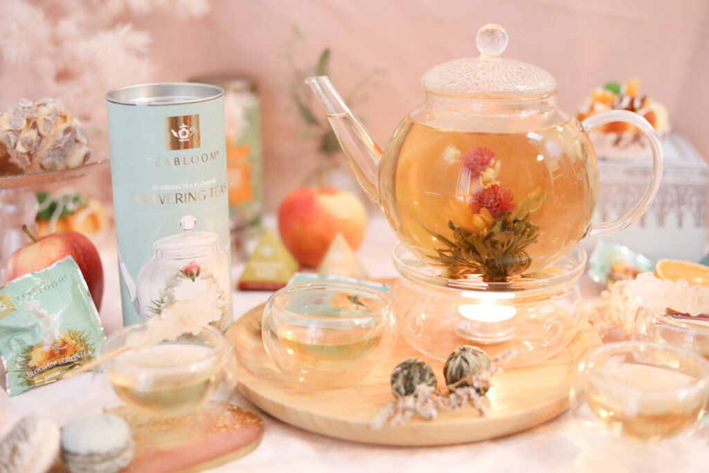 Ethical tea and blooming flower teapot collection from Teabloom