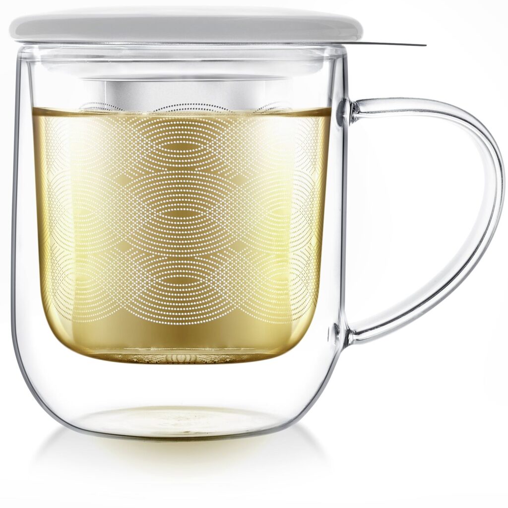 A single tea mug for one with an infuser and lid is an example of one of the best tea gifts for tea lovers.